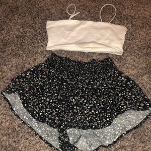 Cute set TOP XS : BOTTOMS : S